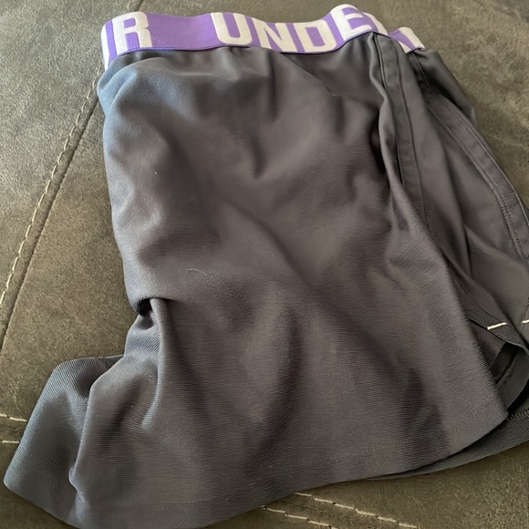Women’s shorts Under armor - Picture 2 of 3